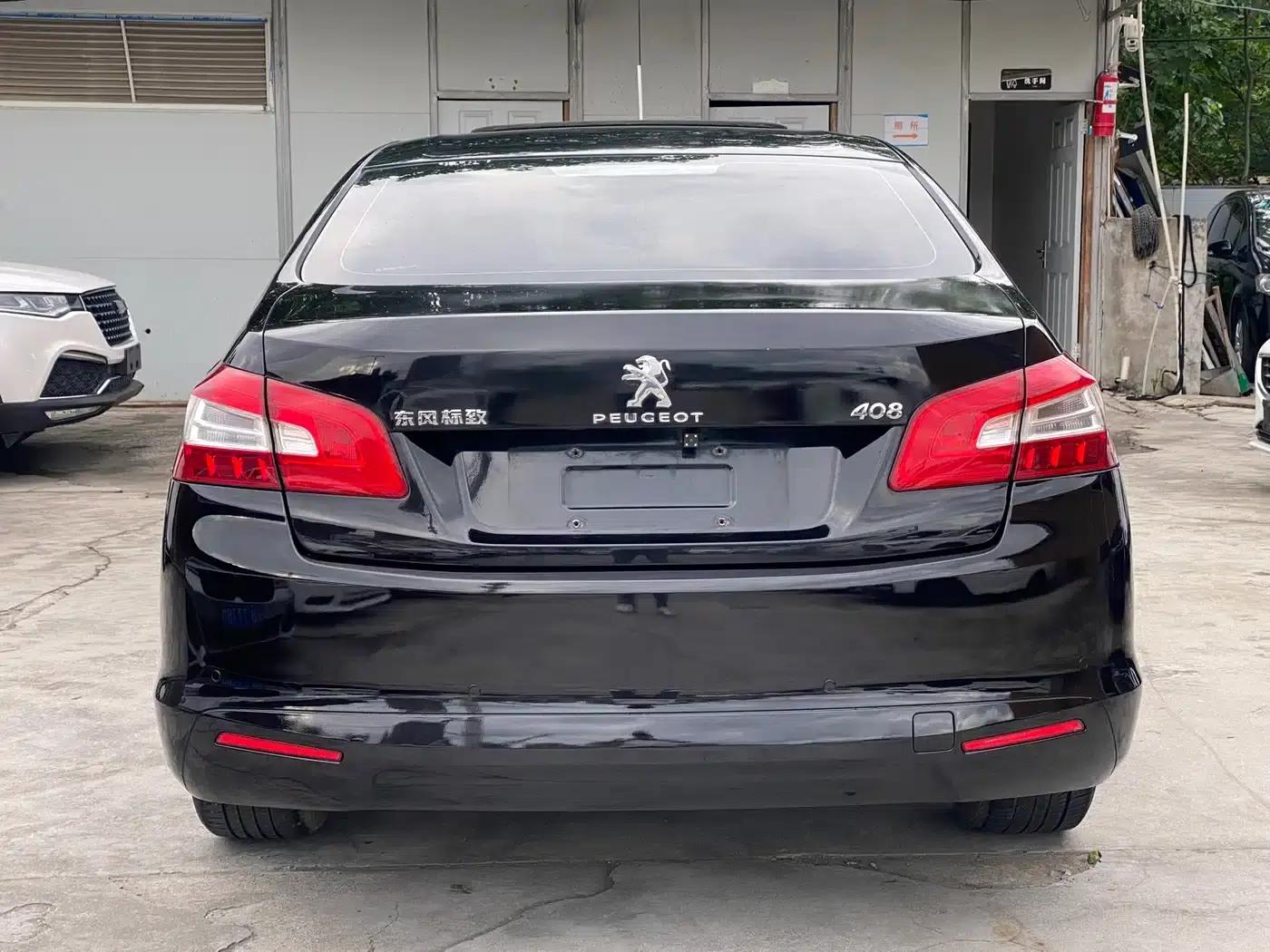 Peugeot 408 2015 1.2T Automatic Luxury Edition — миниатюра 15