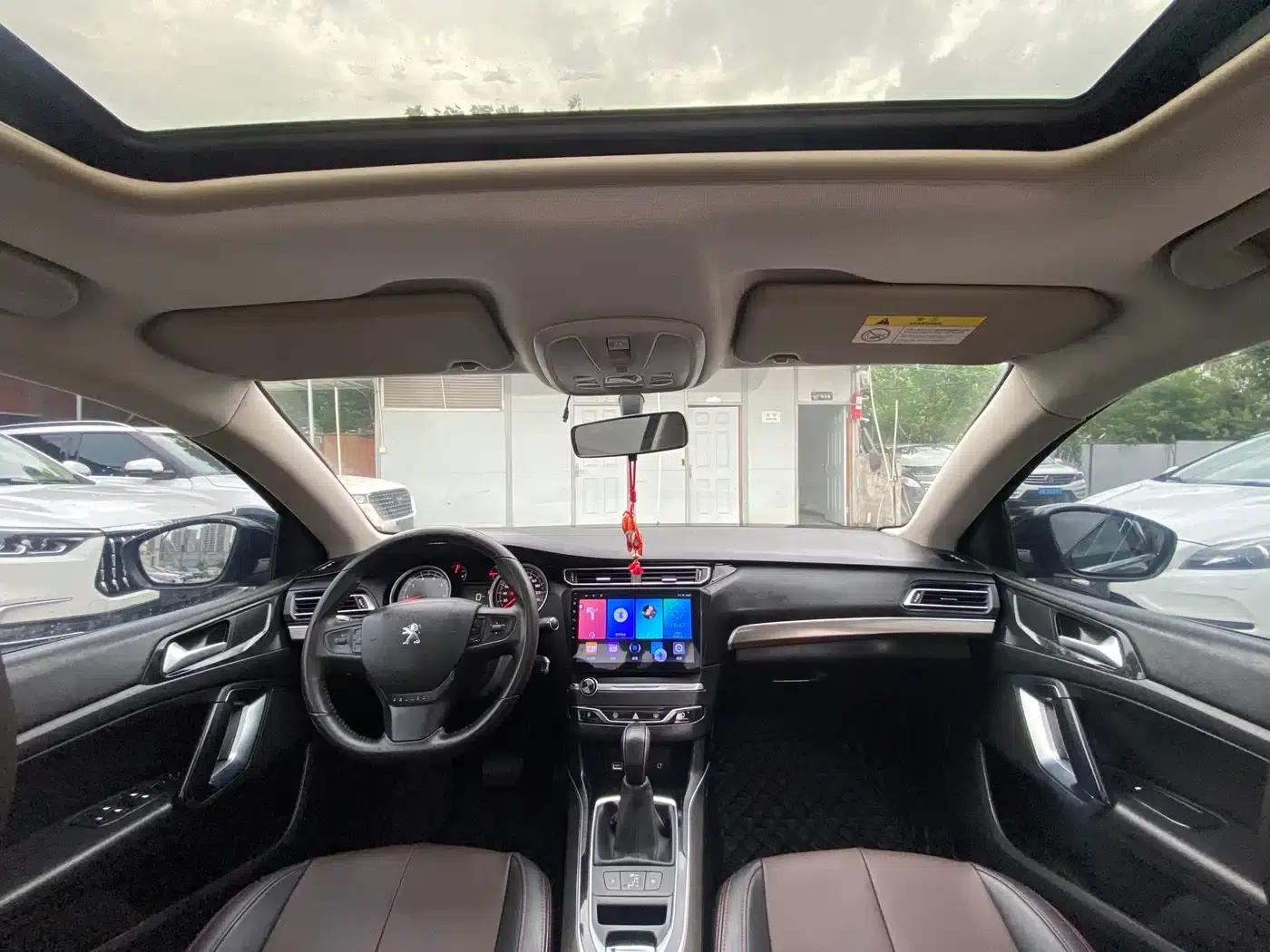 Peugeot 408 2015 1.2T Automatic Luxury Edition — миниатюра 5