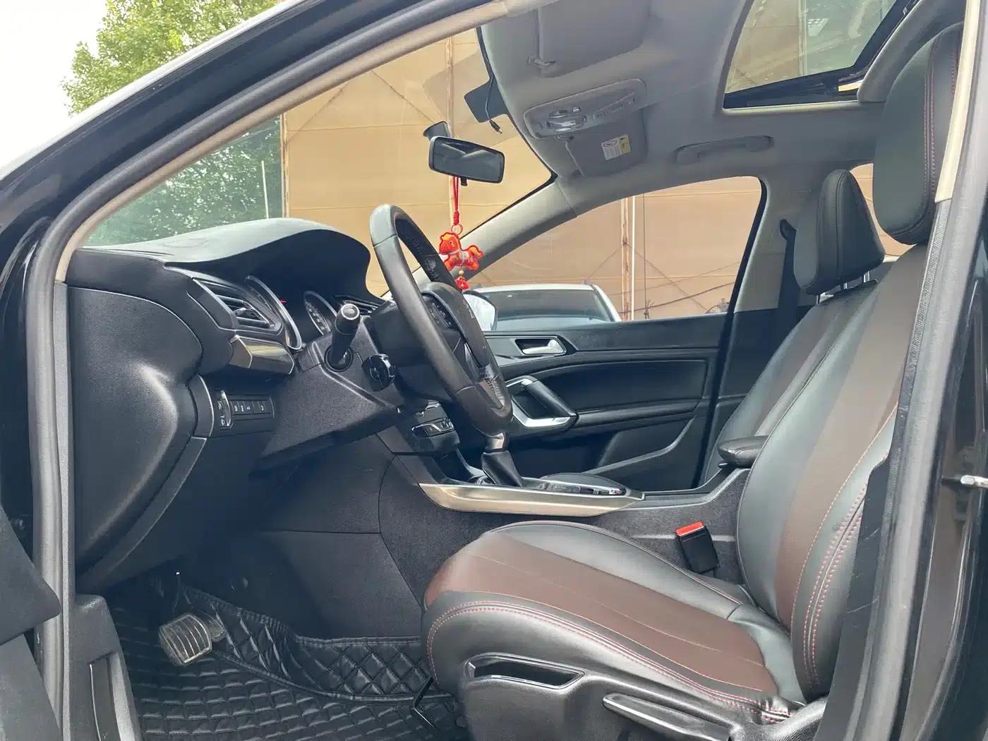 Peugeot 408 2015 1.2T Automatic Luxury Edition — миниатюра 7