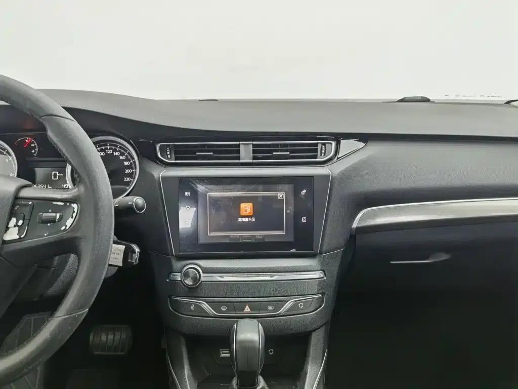 Peugeot 408 2014 1.8L Automatic Luxury Edition — миниатюра 12