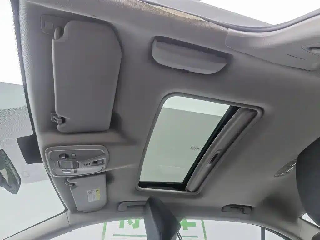 Peugeot 408 2014 1.8L Automatic Luxury Edition — миниатюра 14