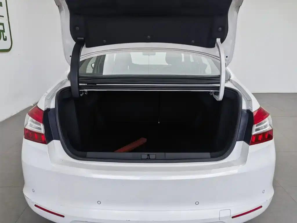 Peugeot 408 2014 1.8L Automatic Luxury Edition — миниатюра 16