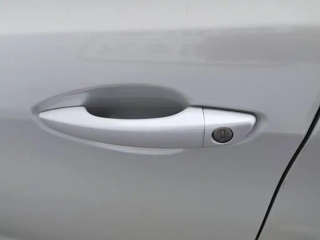 Peugeot 408 2014 1.8L Automatic Luxury Edition — миниатюра 18