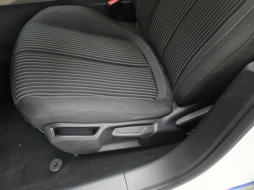 Peugeot 408 2014 1.8L Automatic Luxury Edition — миниатюра 20