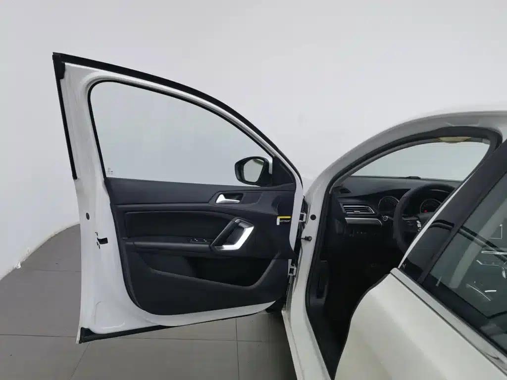 Peugeot 408 2014 1.8L Automatic Luxury Edition — миниатюра 8