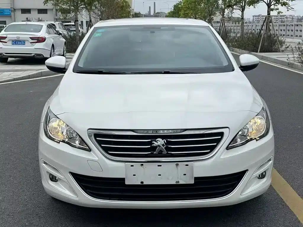Peugeot 408 2016 1.6T Automatic Luxury Edition — миниатюра 2
