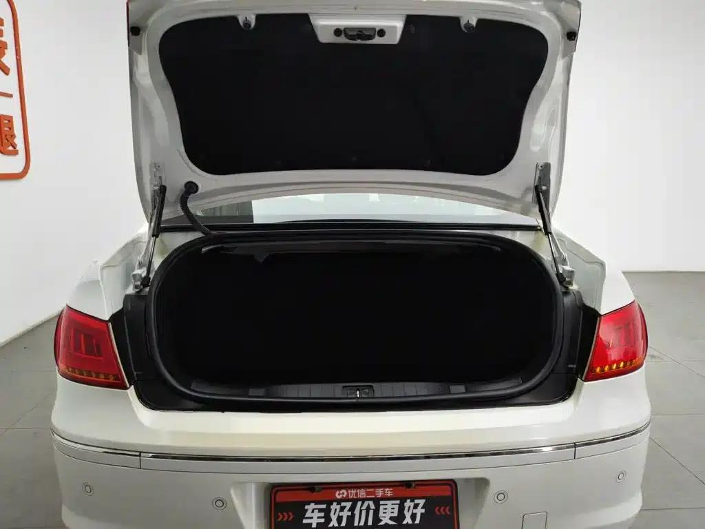 Peugeot 408 2013 2.0L Automatic Comfort Edition — миниатюра 16