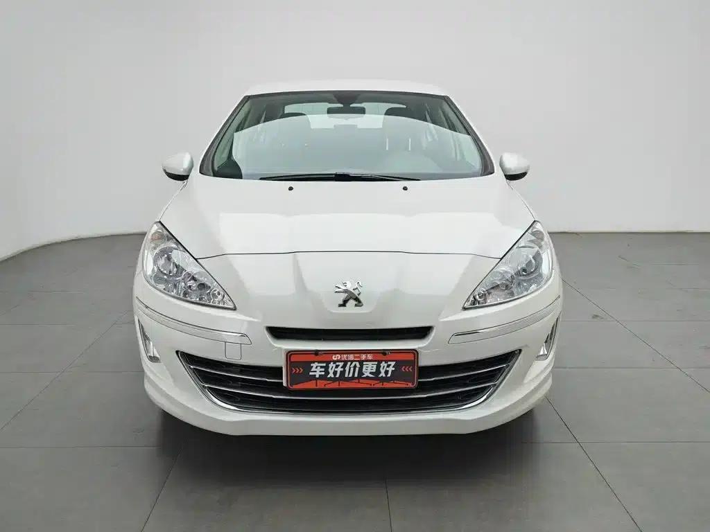 Peugeot 408 2013 2.0L Automatic Comfort Edition — миниатюра 3