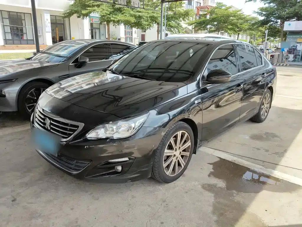 Peugeot 408 2015 1.2T Automatic Luxury Edition — миниатюра 1