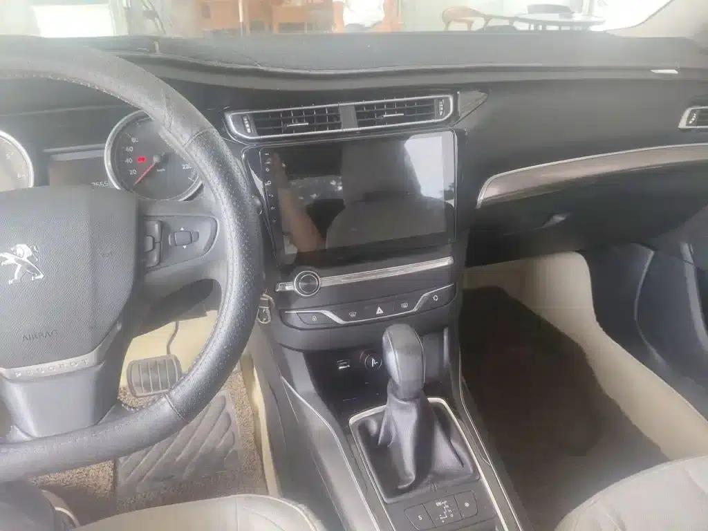 Peugeot 408 2015 1.2T Automatic Luxury Edition — миниатюра 2