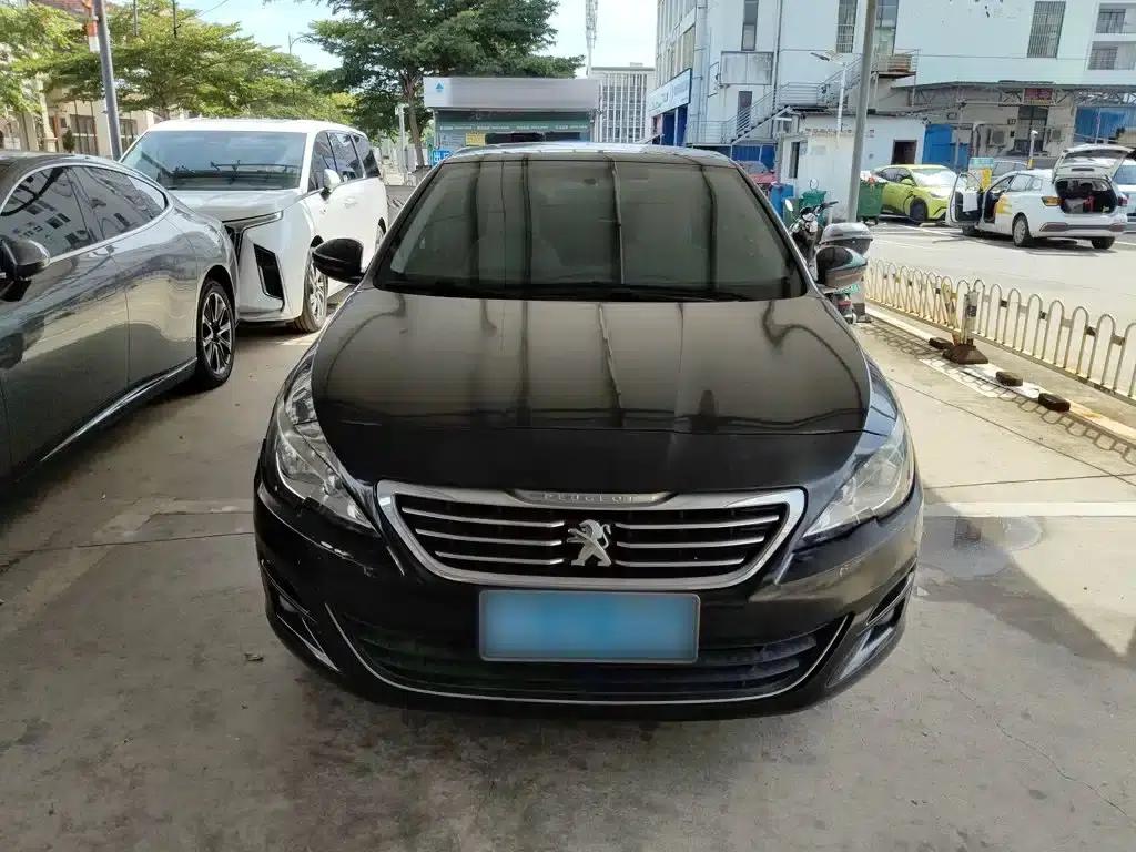 Peugeot 408 2015 1.2T Automatic Luxury Edition — миниатюра 4
