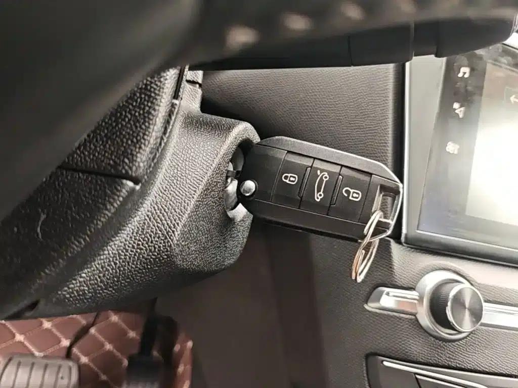 Peugeot 408 2018 350THP Automatic Luxury Edition — миниатюра 9