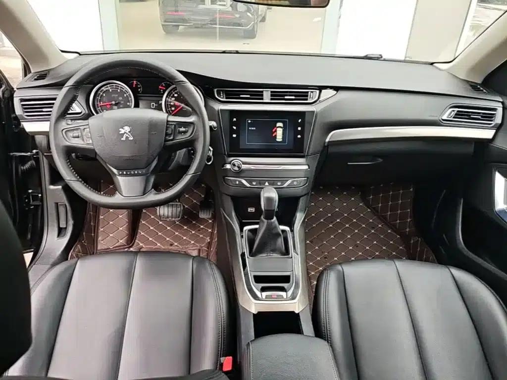 Peugeot 408 2018 350THP Automatic Luxury Edition — миниатюра 10