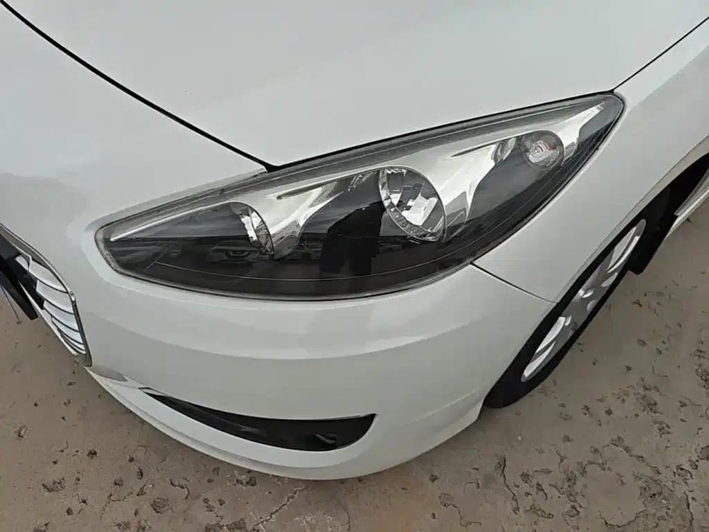 Peugeot 308 2014 Enjoy Edition Classic 1.6L Manual Premium Model — миниатюра 24