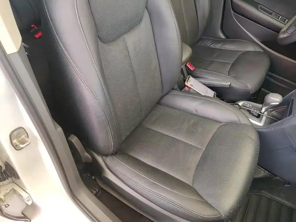 Peugeot 308 2013 1.6L Automatic Premium Edition — миниатюра 25