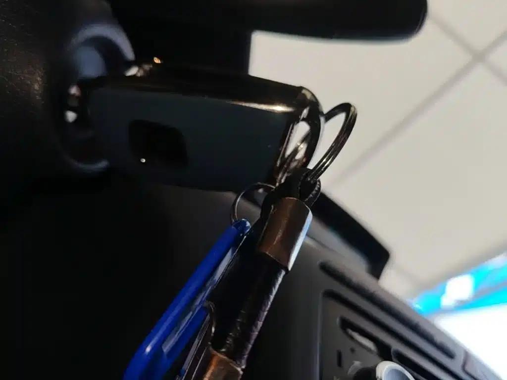 Peugeot 308 2013 1.6L Automatic Premium Edition — миниатюра 9