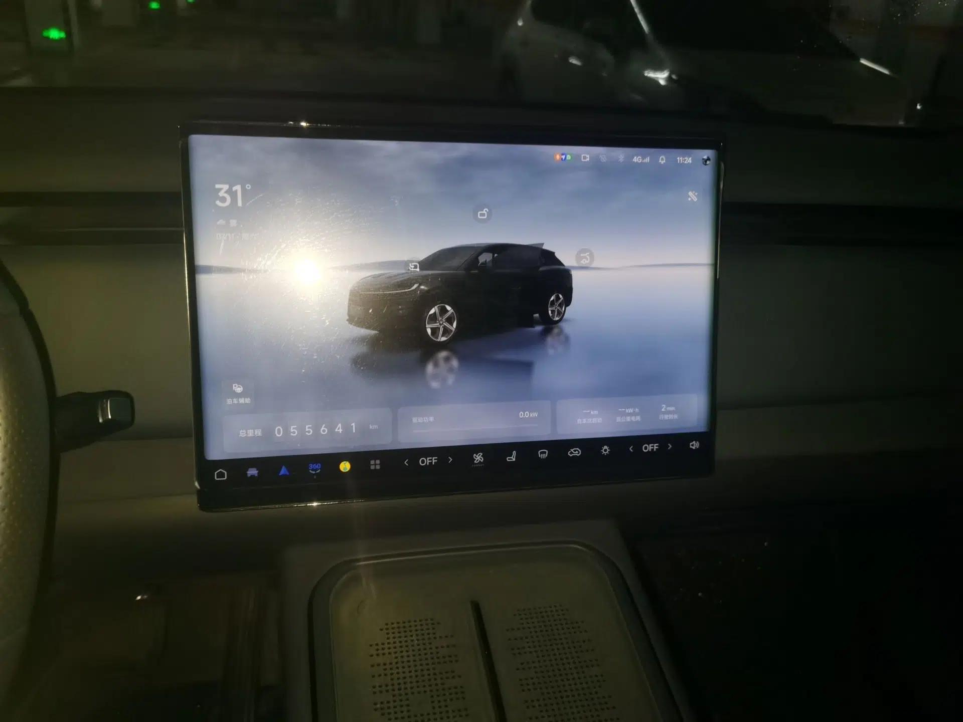 VOYAH COURAGE 2024 Four-Wheel Drive Global Edition — миниатюра 13