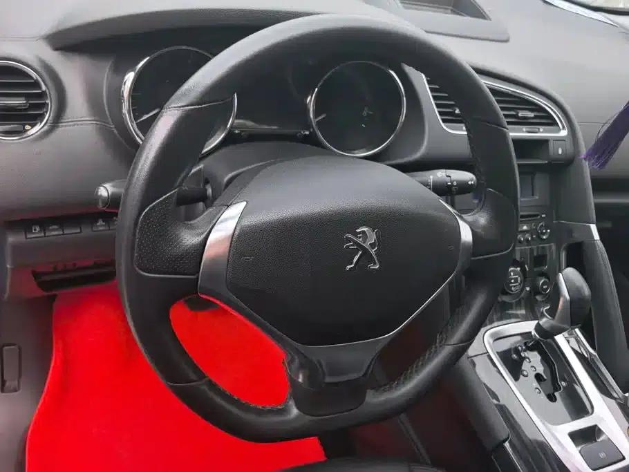 Peugeot 3008 2015 2.0L Automatic Trend Edition — миниатюра 15