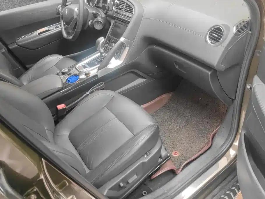 Peugeot 3008 2015 1.6THP Automatic Classic Edition — миниатюра 7
