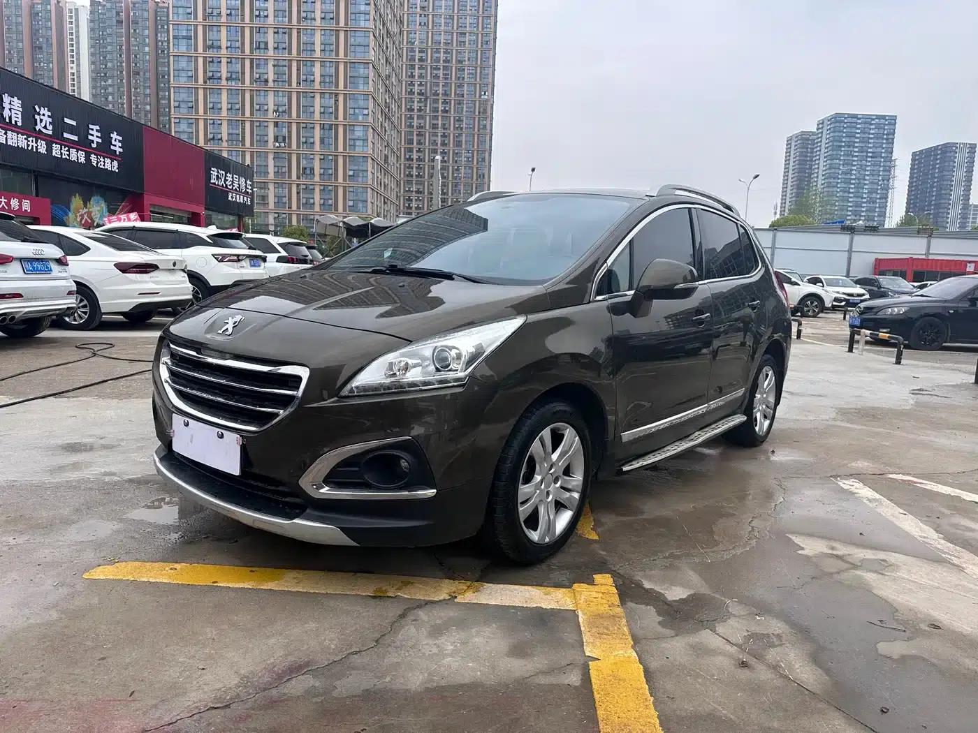 Peugeot 3008 2015 2.0L Automatic Trend Edition — миниатюра 1
