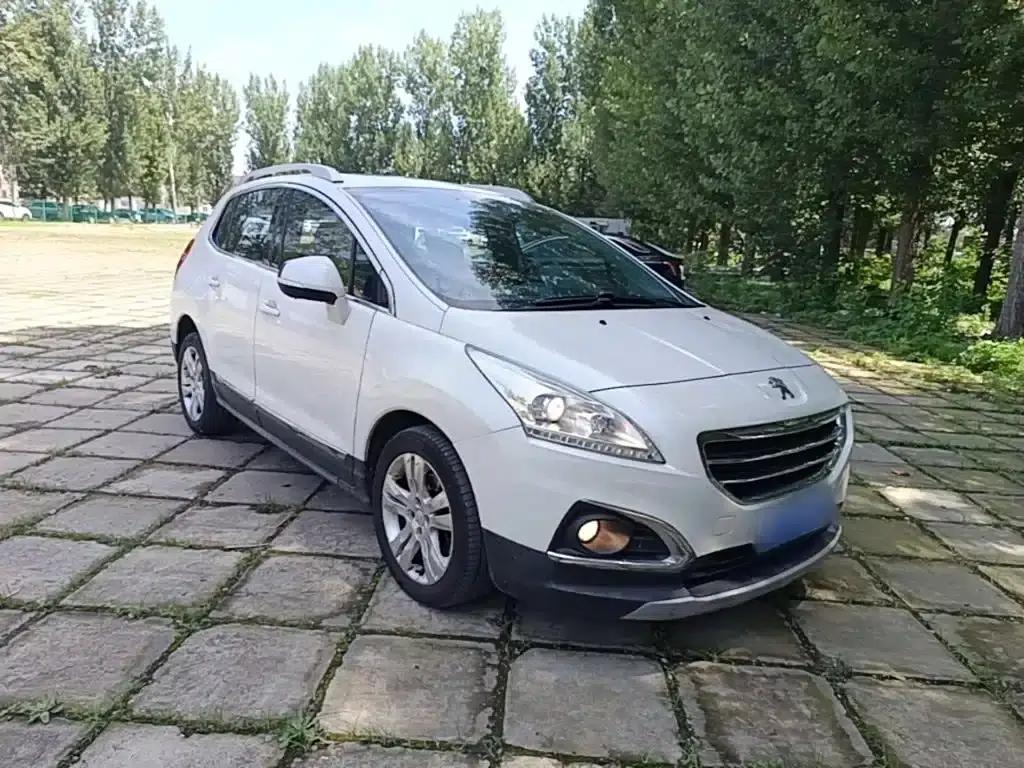 Peugeot 3008 2015 1.6THP Automatic Premium Edition — миниатюра 4