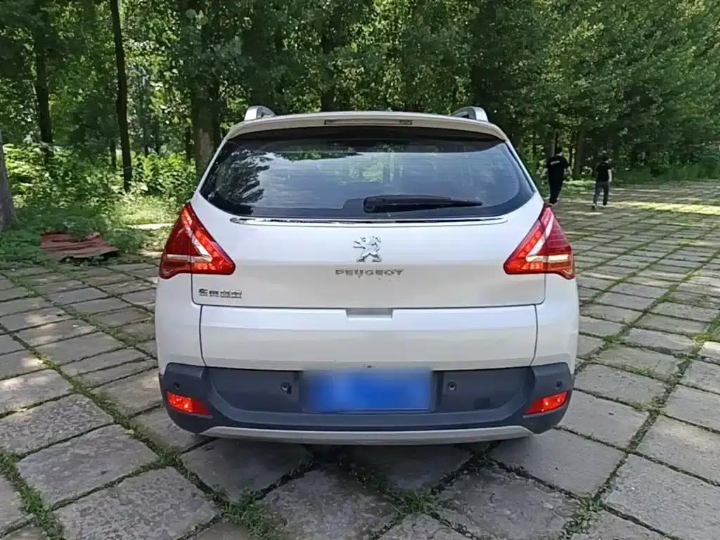 Peugeot 3008 2015 1.6THP Automatic Premium Edition — миниатюра 6