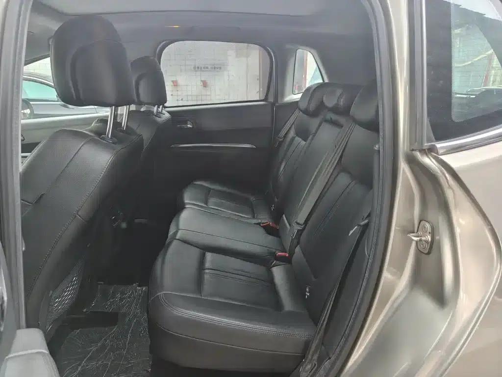 Peugeot 3008 2015 1.6THP Automatic Premium Edition — миниатюра 17