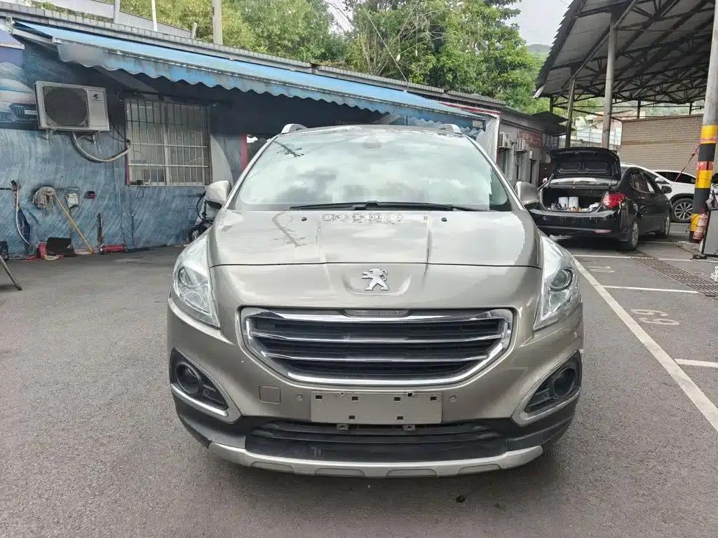 Peugeot 3008 2015 1.6THP Automatic Premium Edition — миниатюра 3