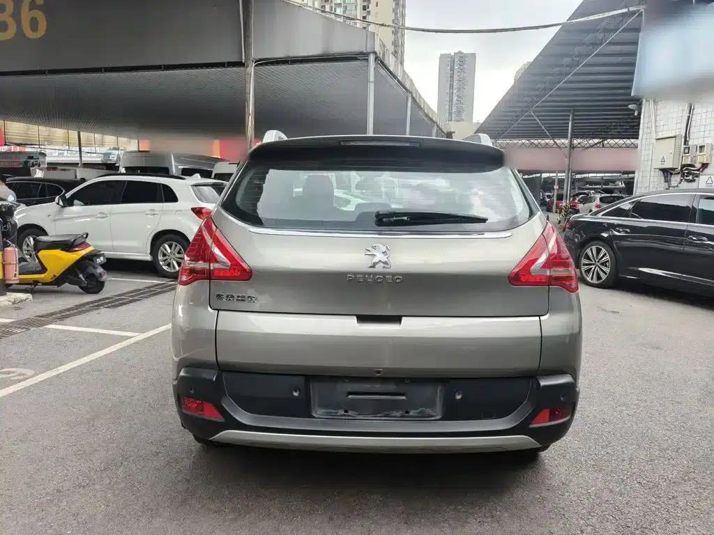 Peugeot 3008 2015 1.6THP Automatic Premium Edition — миниатюра 6