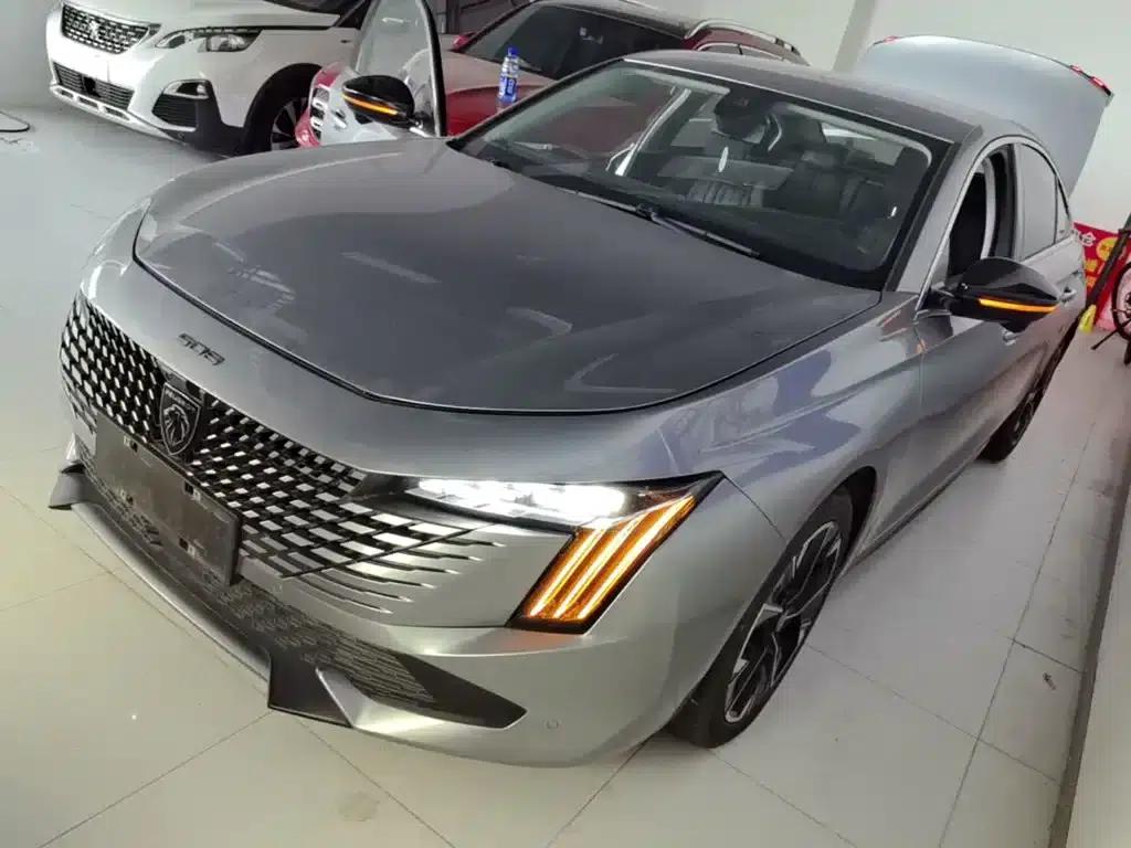 Peugeot 508 2023 Model 508L 400THP Dynamic Flagship Edition — миниатюра 1