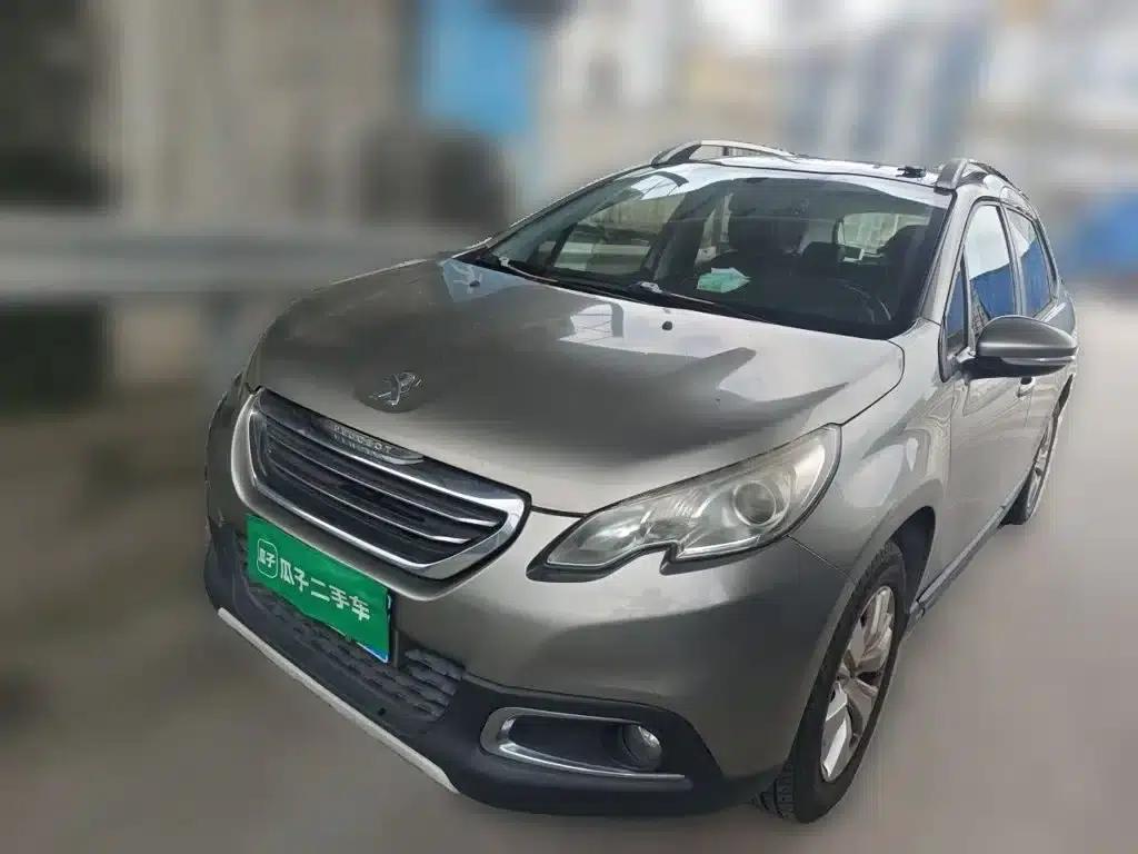 Peugeot 2008 2016 230THP Automatic Fashion Edition — миниатюра 1