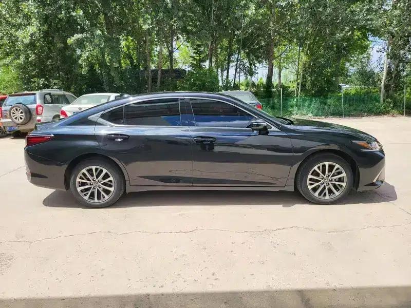 Lexus ES 2022 200 Premium Edition — миниатюра 6