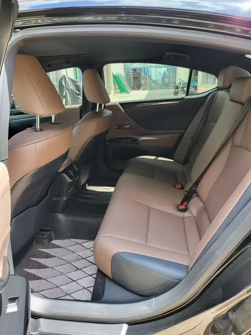Lexus ES 2022 200 Premium Edition — миниатюра 10