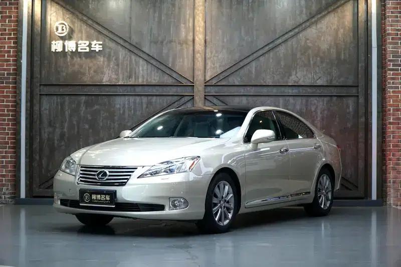 Lexus ES 2012 240 Special Limited Edition — миниатюра 1
