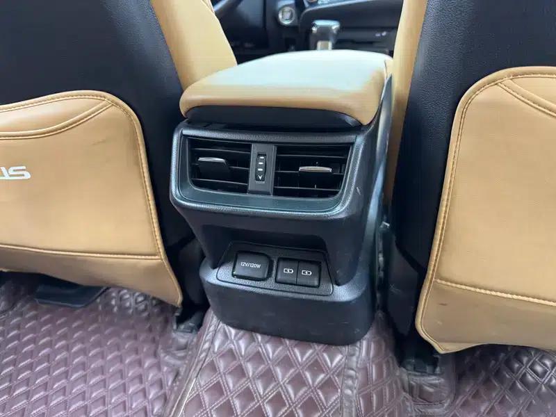 Lexus ES 2021 Model 200 Premium Edition — миниатюра 11