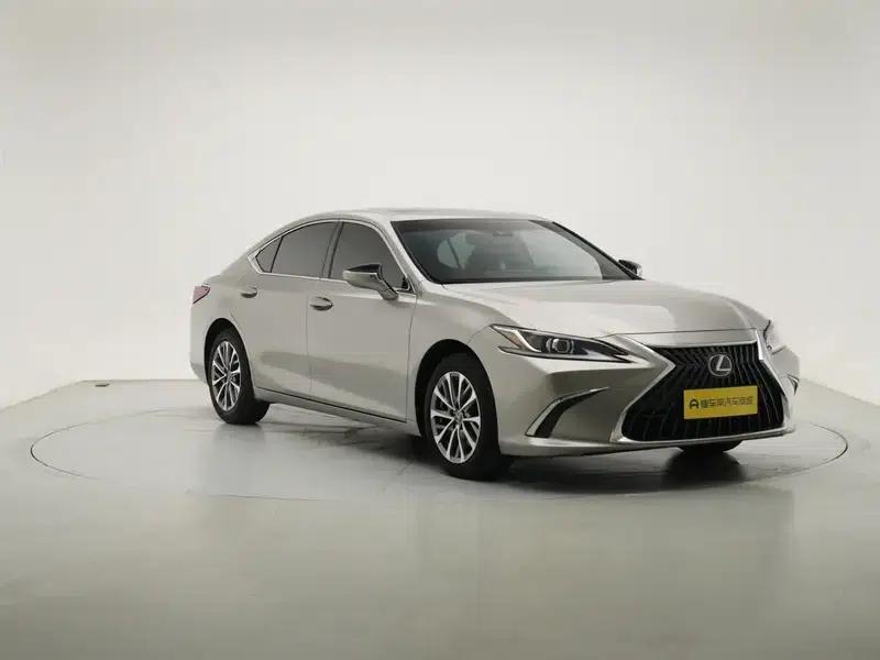Lexus ES 2021 Model 200 Premium Edition — миниатюра 3