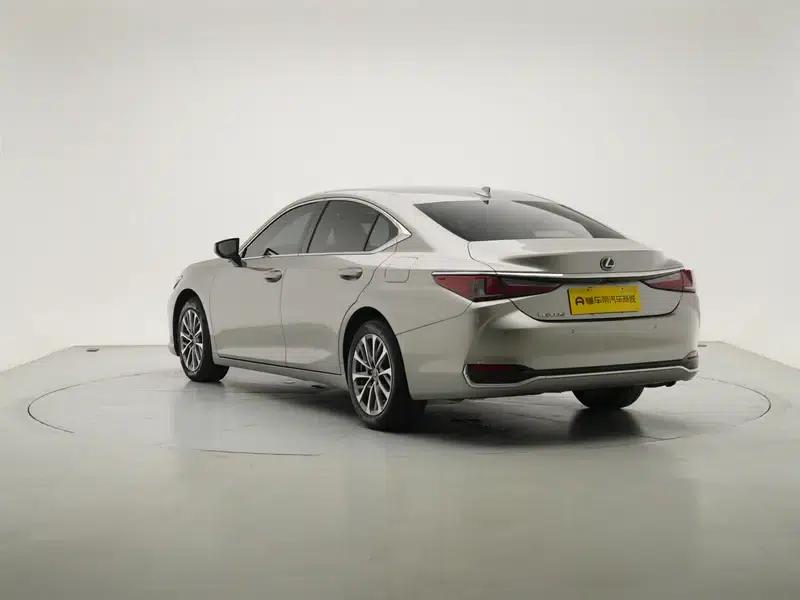 Lexus ES 2021 Model 200 Premium Edition — миниатюра 5
