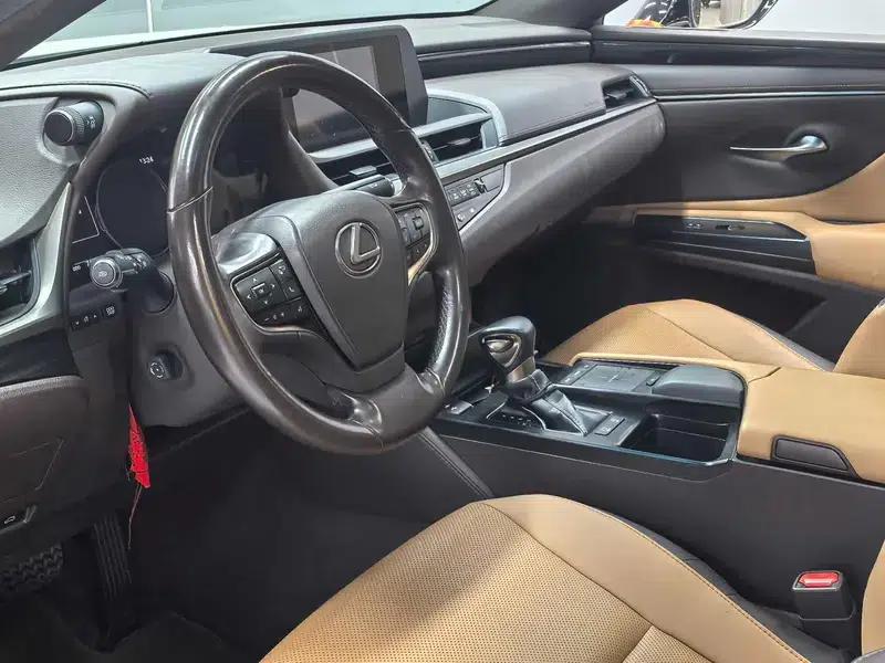 Lexus ES 2021 Model 200 Premium Edition — миниатюра 11