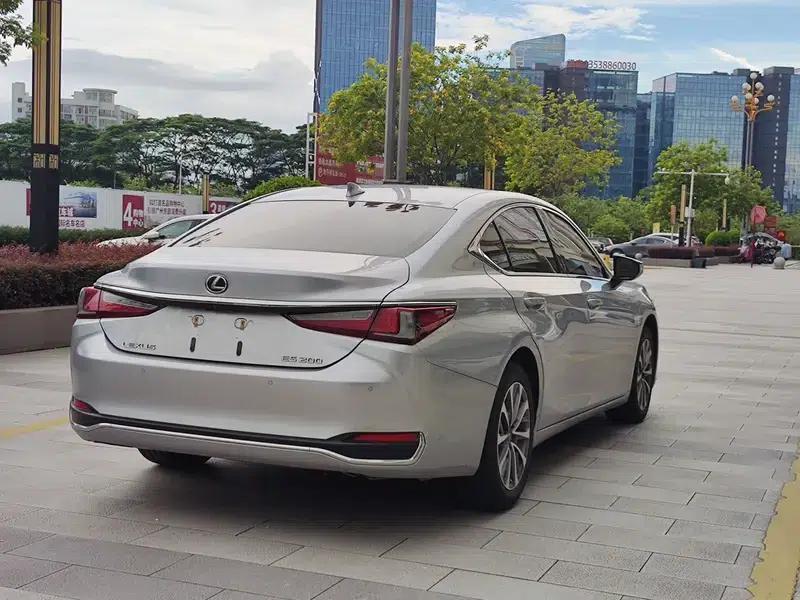 Lexus ES 2022 200 Luxury Edition — миниатюра 4