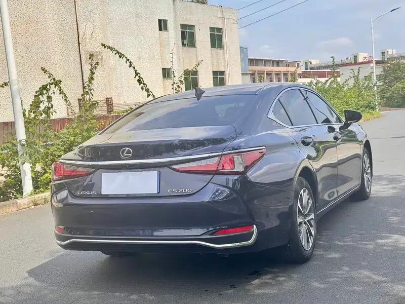 Lexus ES 2024 200 Premium Edition — миниатюра 6