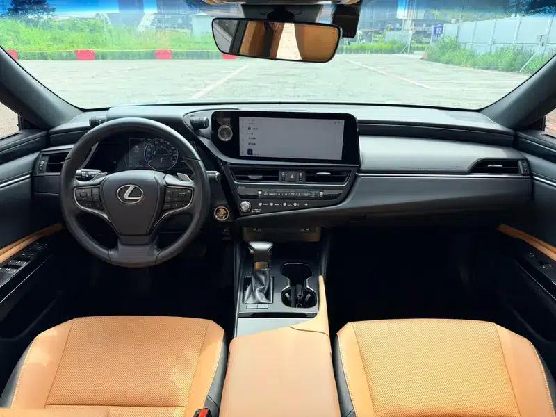 Lexus ES 2022 200 Premium Edition — миниатюра 14