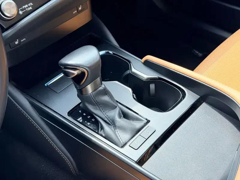 Lexus ES 2022 200 Premium Edition — миниатюра 16