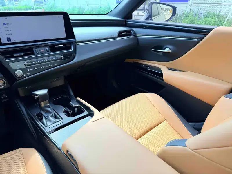 Lexus ES 2022 200 Premium Edition — миниатюра 20