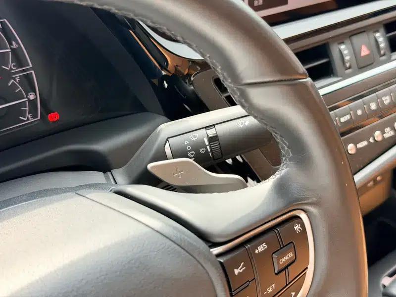 Lexus ES 2022 200 Premium Edition — миниатюра 21