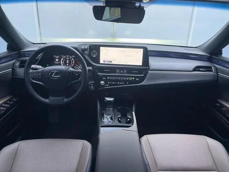 Lexus ES 2023 260 Premium Edition — миниатюра 14