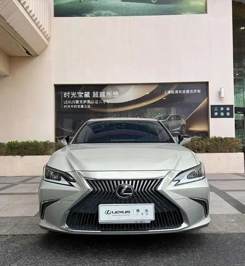 Lexus ES 2020 200 Luxury Edition (China VI Emission Standard) — миниатюра 2
