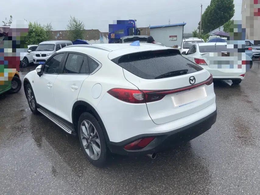 Mazda CX-4 2018 2.5L Automatic 4x4 Skyactiv GT Sport Edition China V Standard — миниатюра 4