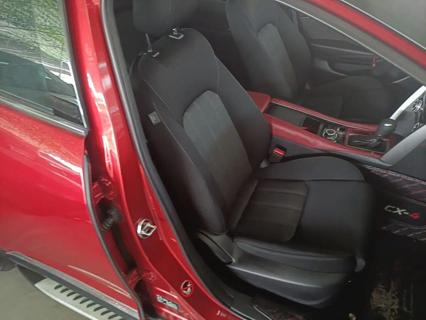 Mazda CX-4 2016 2.0L Automatic Two-Wheel Drive Blue Sky Exploration Edition — миниатюра 19