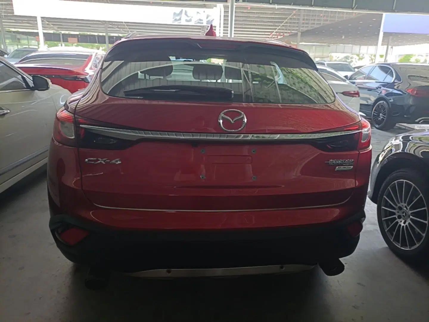 Mazda CX-4 2016 2.0L Automatic Two-Wheel Drive Blue Sky Exploration Edition — миниатюра 5