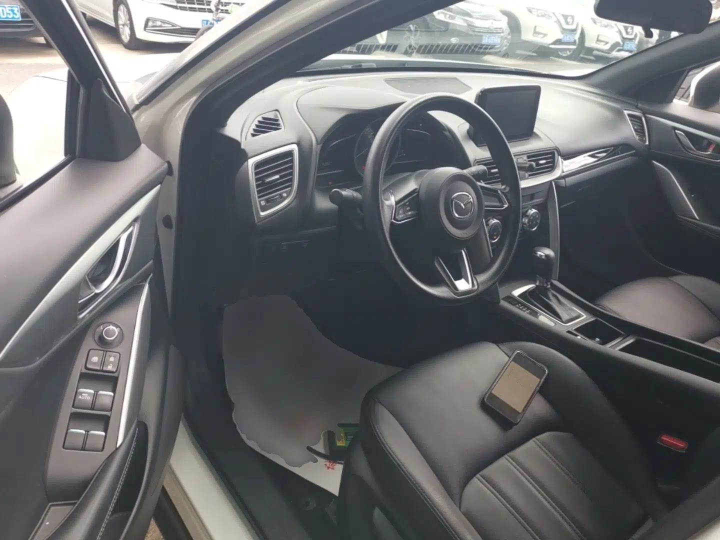 Mazda CX-4 2018 2.0L Automatic Two-Wheel Drive Blue Sky Dynamic Version China VI Standard — миниатюра 18